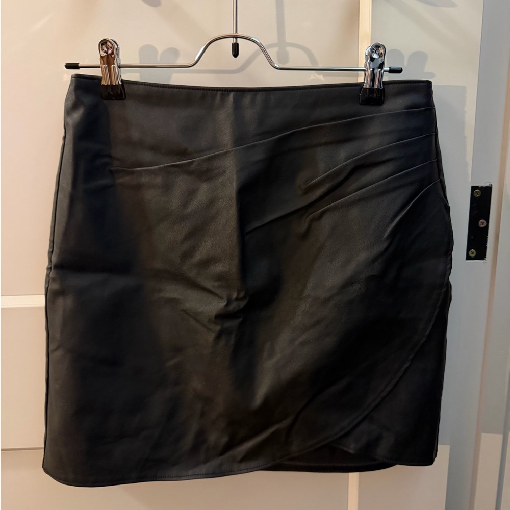 Abercrombie Black Faux Leather Skirt